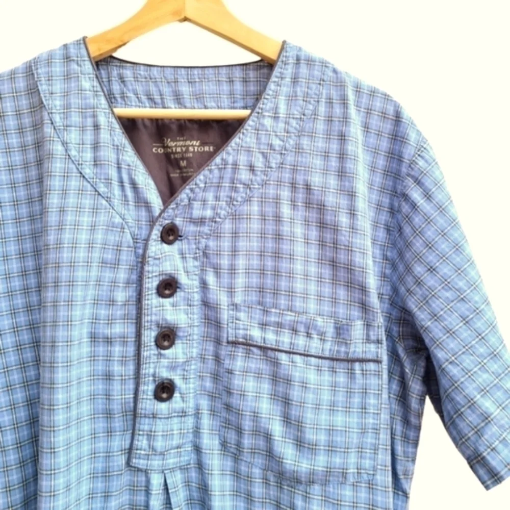 Vermont Country Store Men's Plaid Night Dress with Chunky Buttons, Size Medium